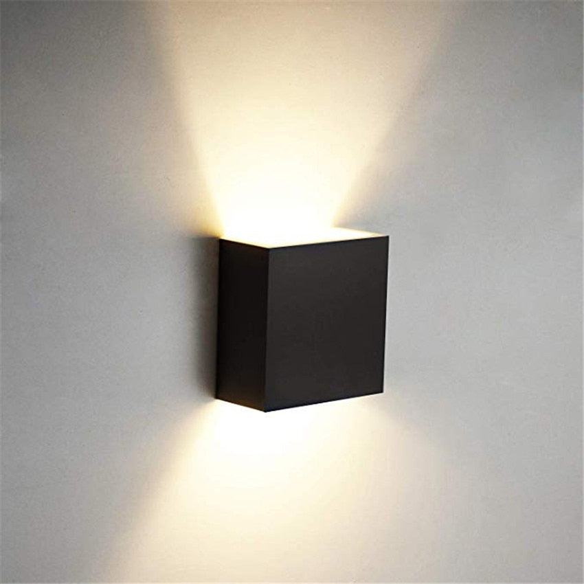 Aluminum Cube Wall Mounted Light