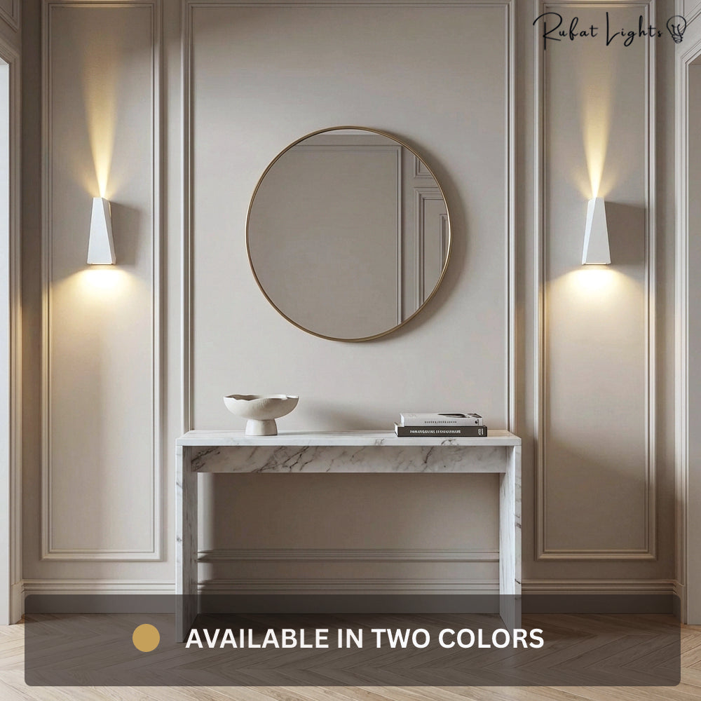 Sleek Waterproof Wall Lamp