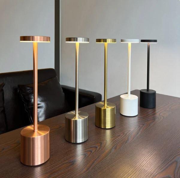 Sleek Metal Aluminum Table Lamp