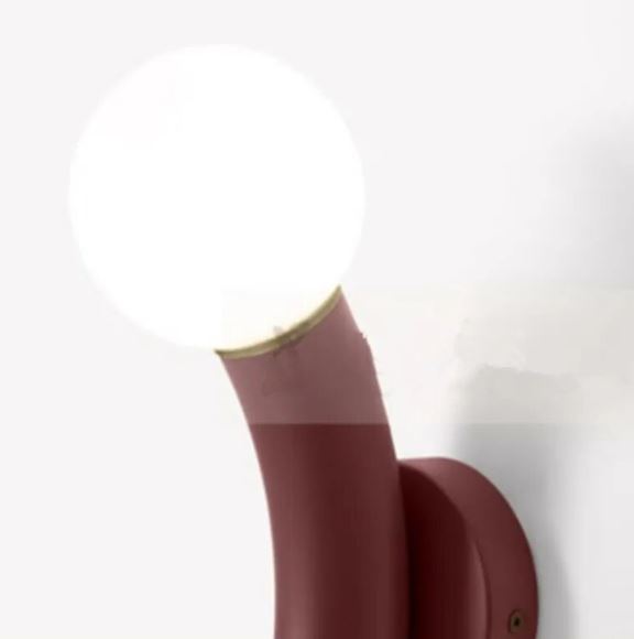 Elegant Horn Design Wall Light