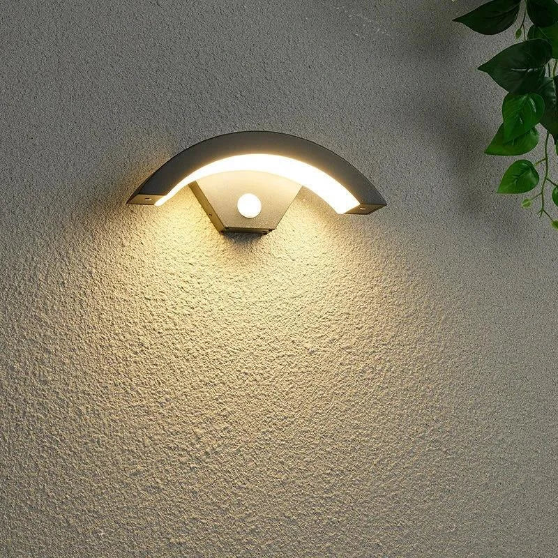 Modern Curved Outdoor Waterproof Wall Light