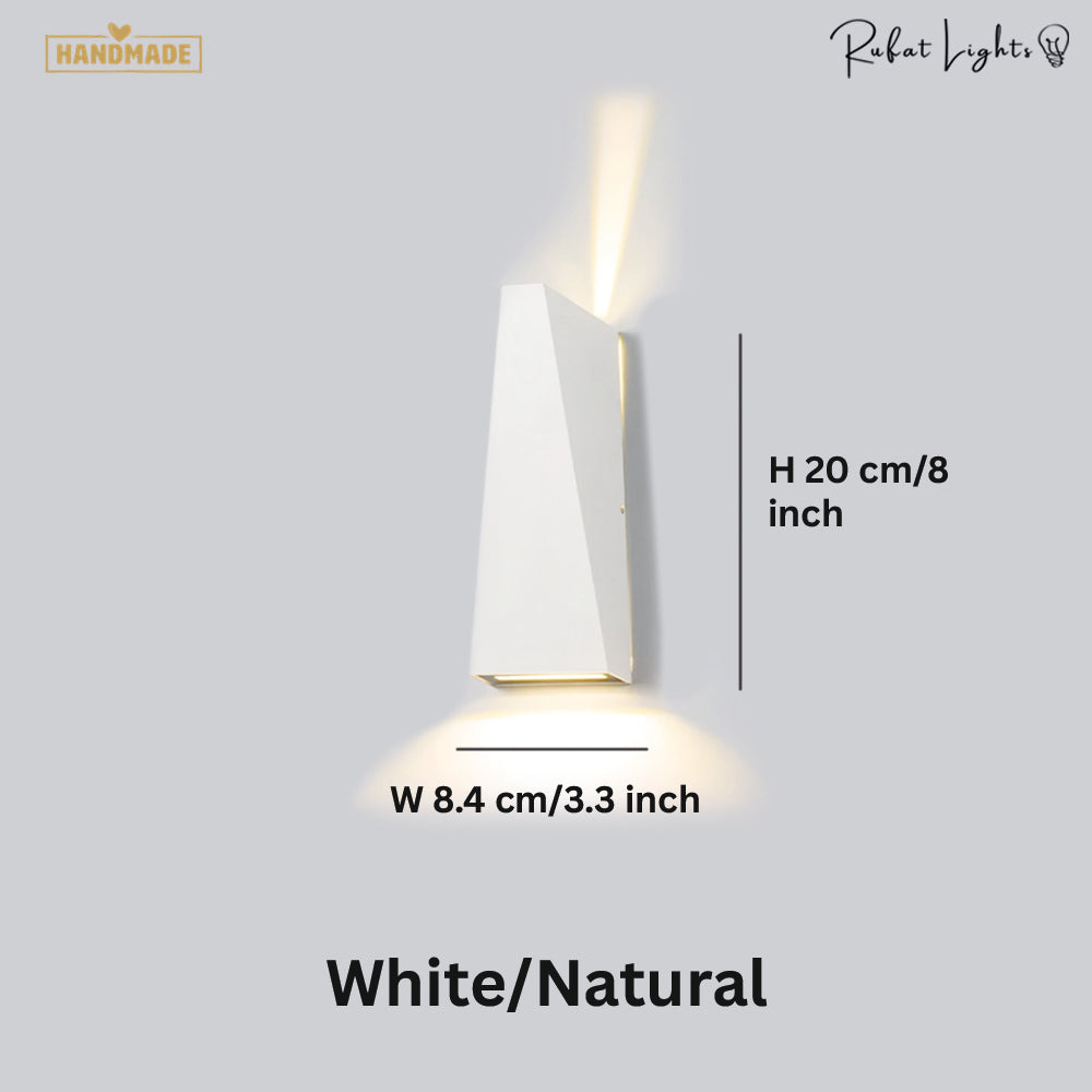 Sleek Waterproof Wall Lamp