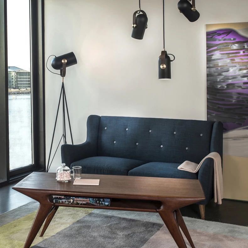 Sleek Deluxe LED Pendant with Spotlight
