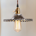 Circular ZigZag Glass Pendant Lamp