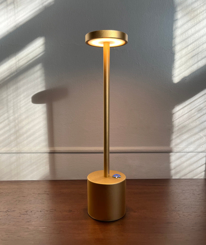 Sleek Metal Aluminum Table Lamp