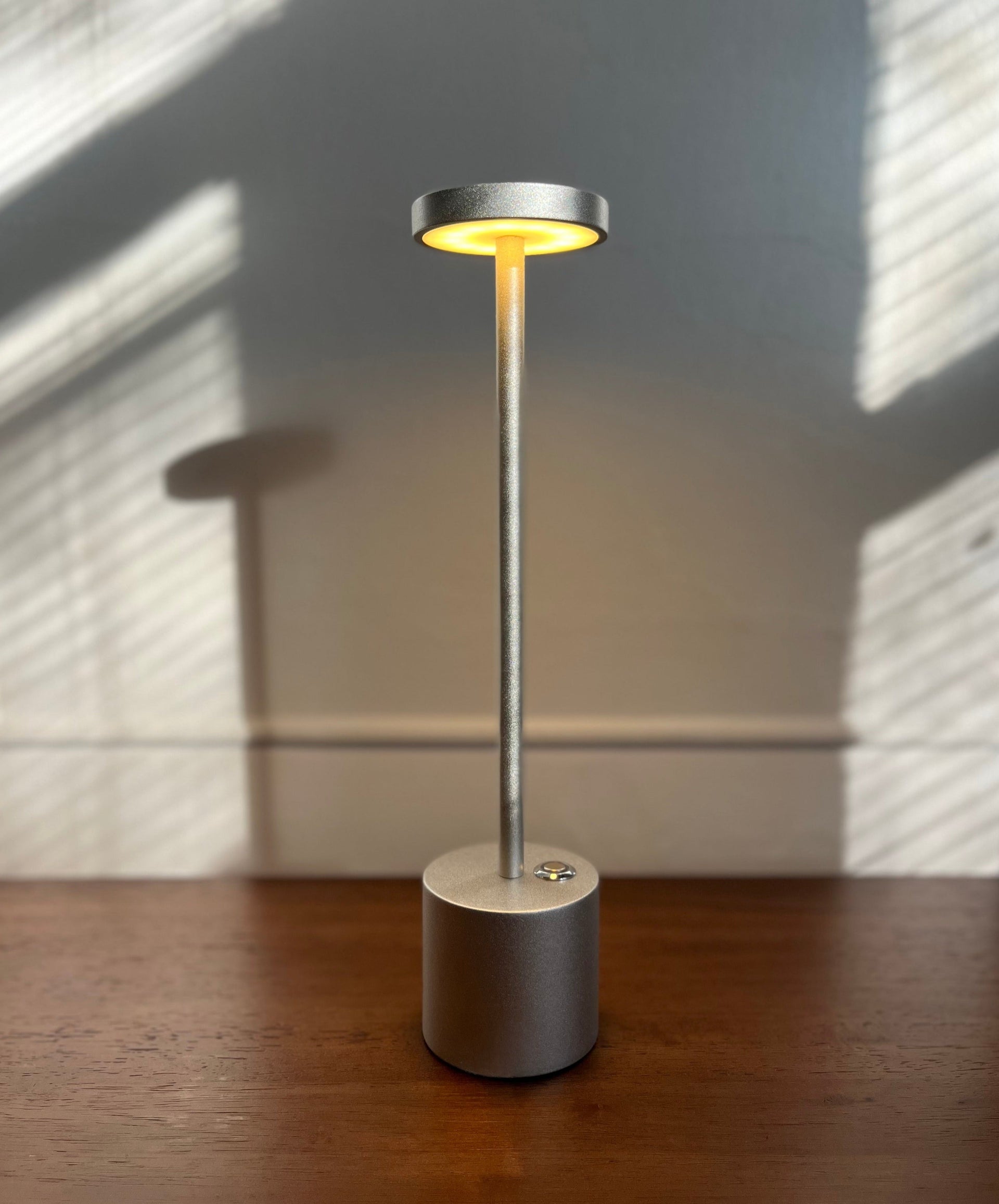 Sleek Metal Aluminum Table Lamp