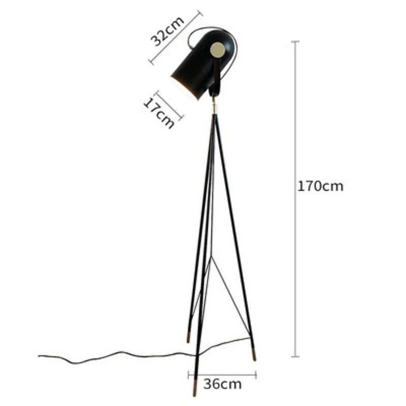 Sleek Deluxe LED floor lamp designer