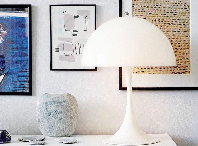 White Panthella Mushroom Table Lamp