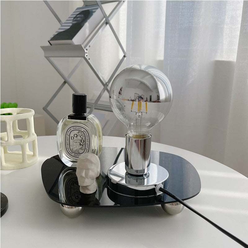 Nostalgia Vintage LED Desk Lamp