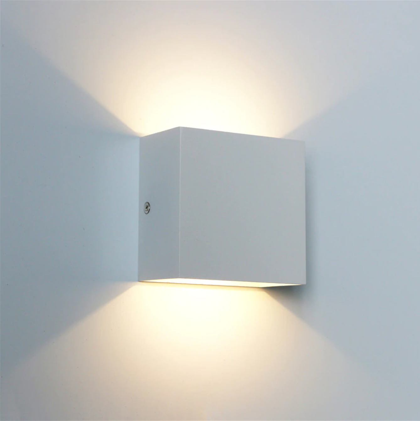 Aluminum Cube Wall Mounted Light