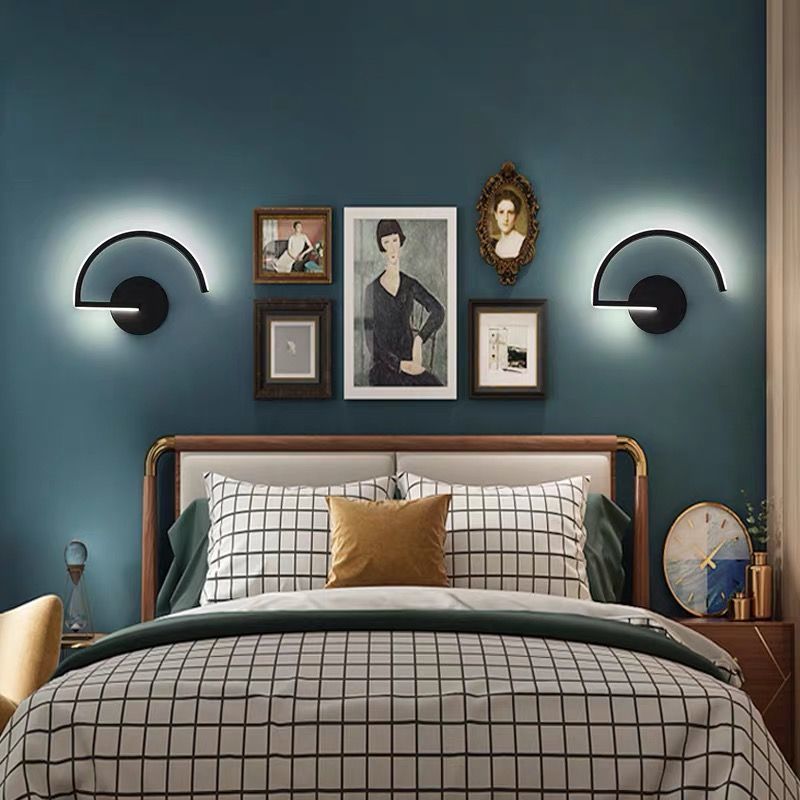Minimalist Semi-Circle Metal Wall Light
