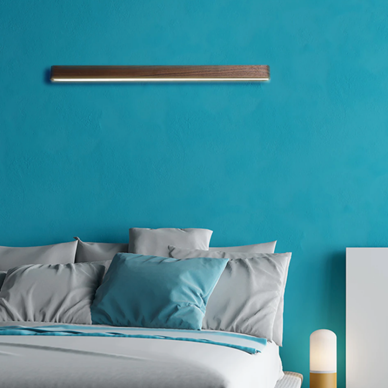 Wooden linear Wall Lamp