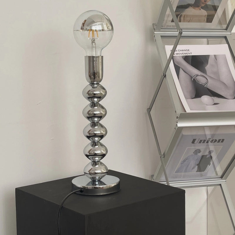 Nostalgia Vintage LED Desk Lamp