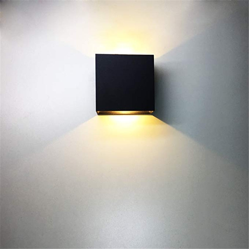Aluminum Cube Wall Mounted Light