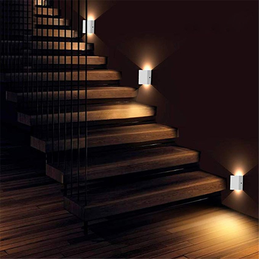 Aluminum Cube Wall Mounted Light