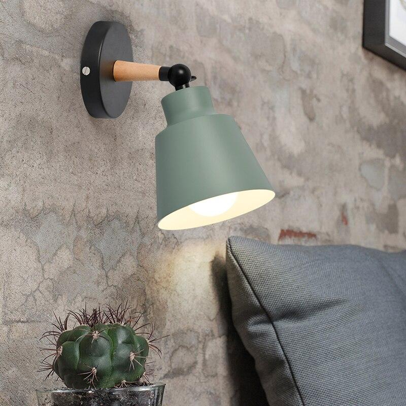 Modern Wooden Bracket Wall Light