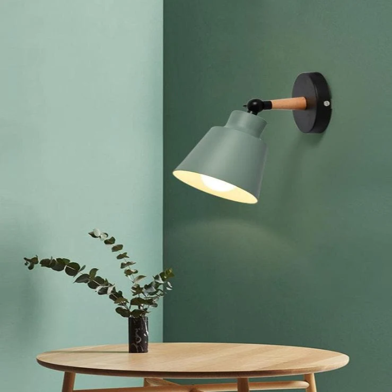 Modern Wooden Bracket Wall Light