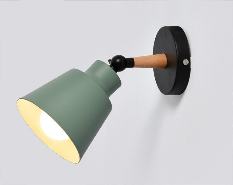 Modern Wooden Bracket Wall Light