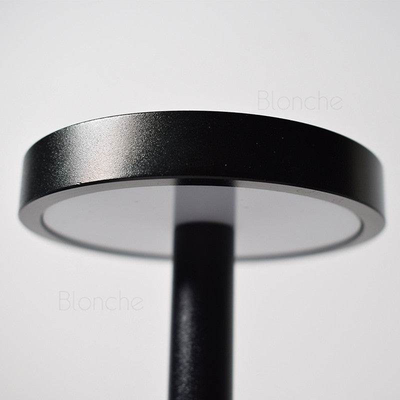 Sleek Metal Aluminum Table Lamp