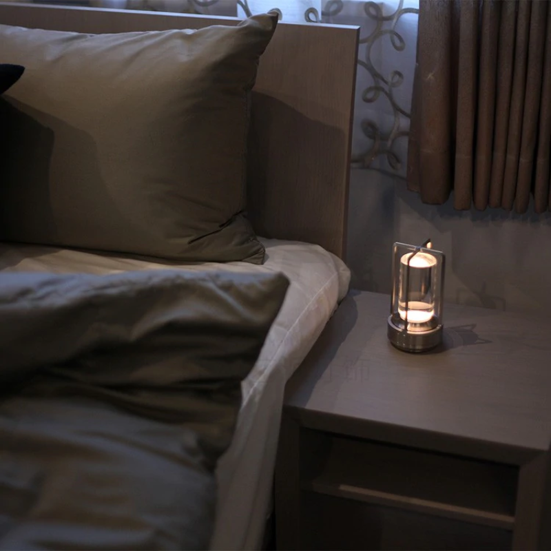 Metallic Cordless Charging Table Lamp