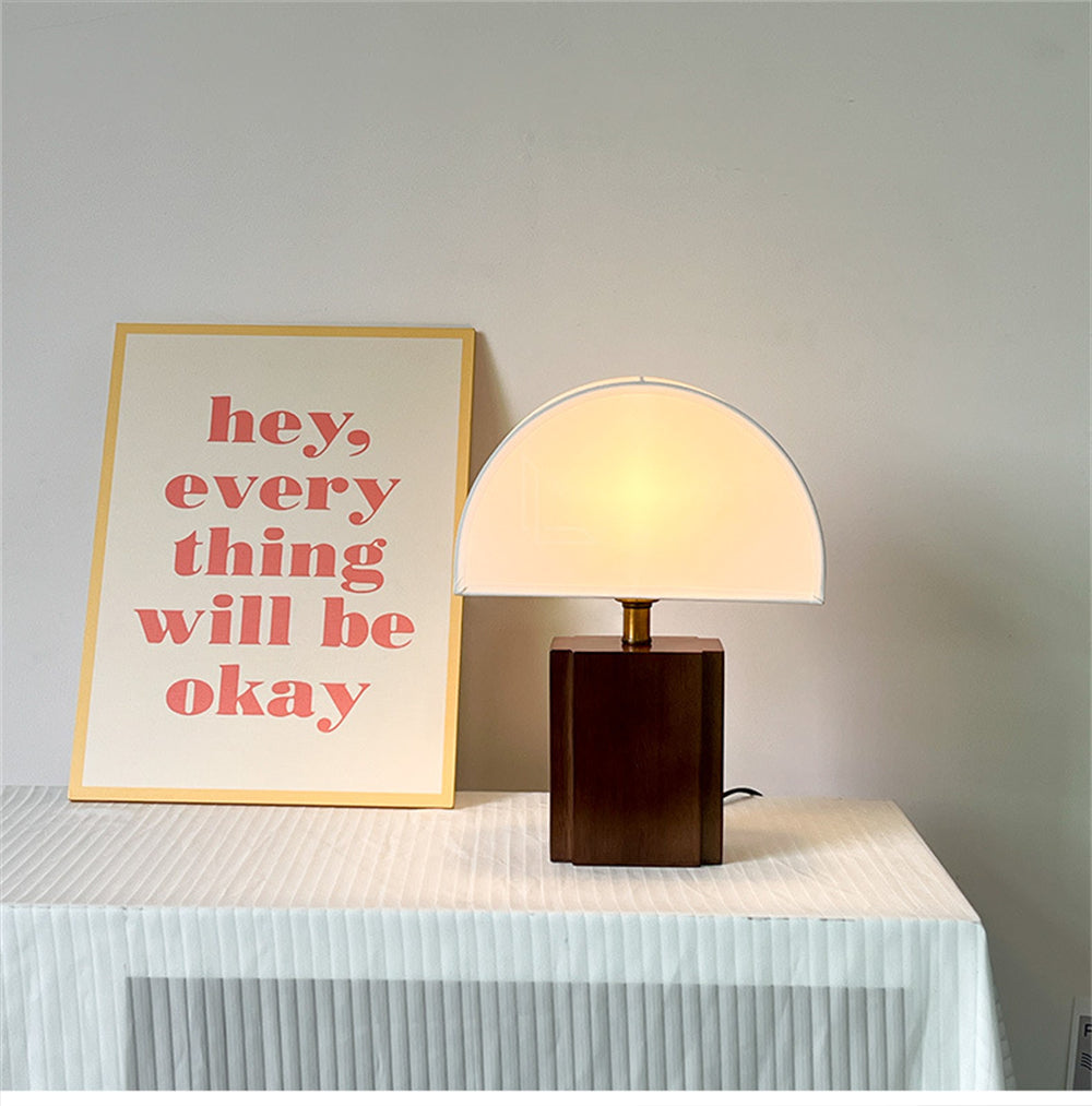 Retro Solid Wood Fabric Lampshade Table Lamp